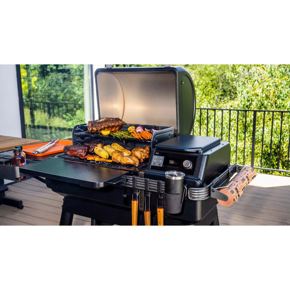 Traeger Ironwood 2023 Lifestyle in Betrieb