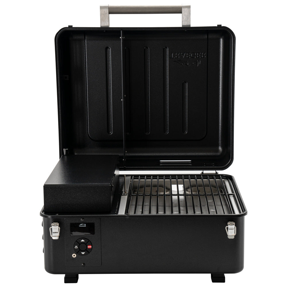 Traeger Ranger Pelletgrill offen