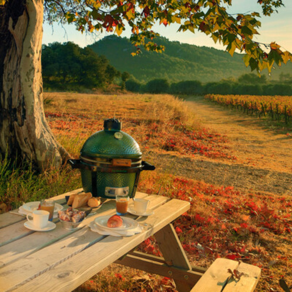 Big_Green_Egg_MiniMax_Grill_Lifestyle_Tischgrill