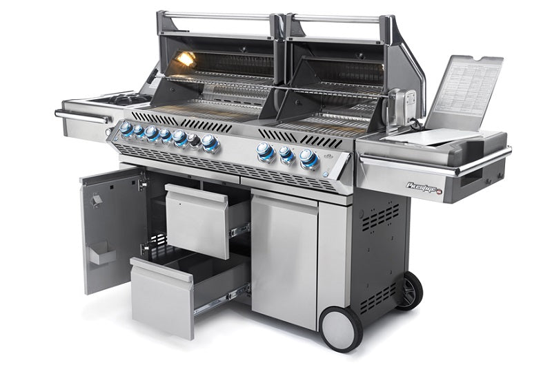 Napoleon Gasgrill Front all open (Pro825)
