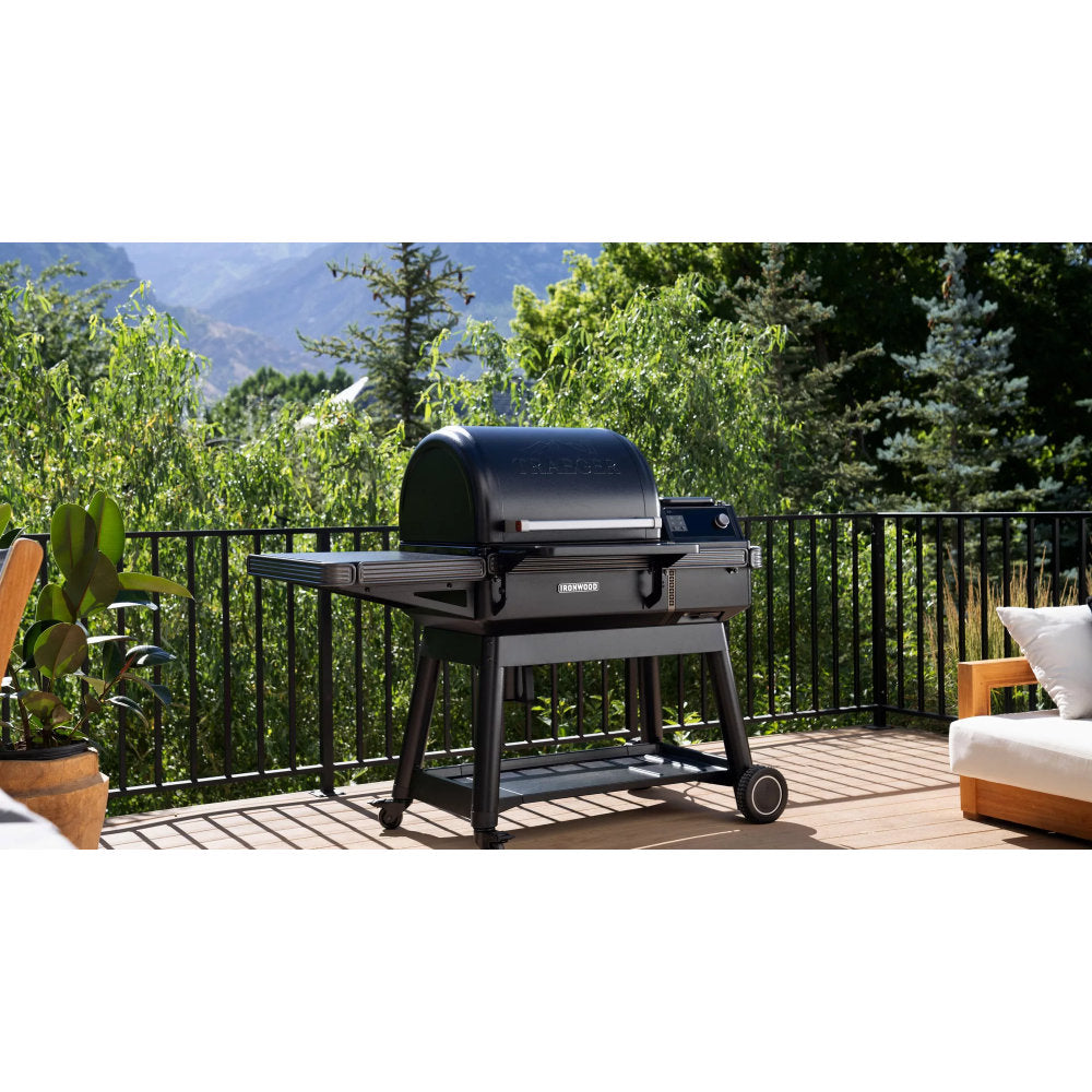 Traeger Ironwood 2023 Lifestyle ausgeschaltet