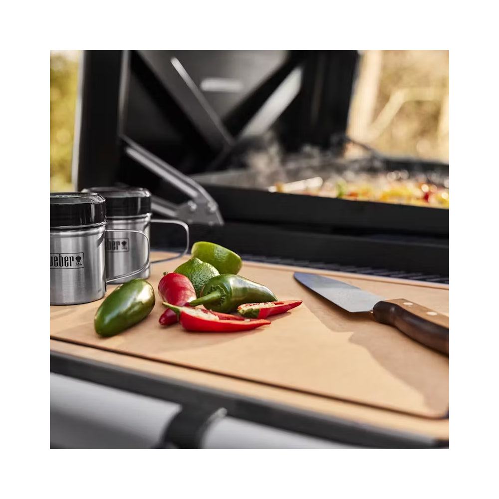 Weber_Schneidebrett_Lifestyle_Detail