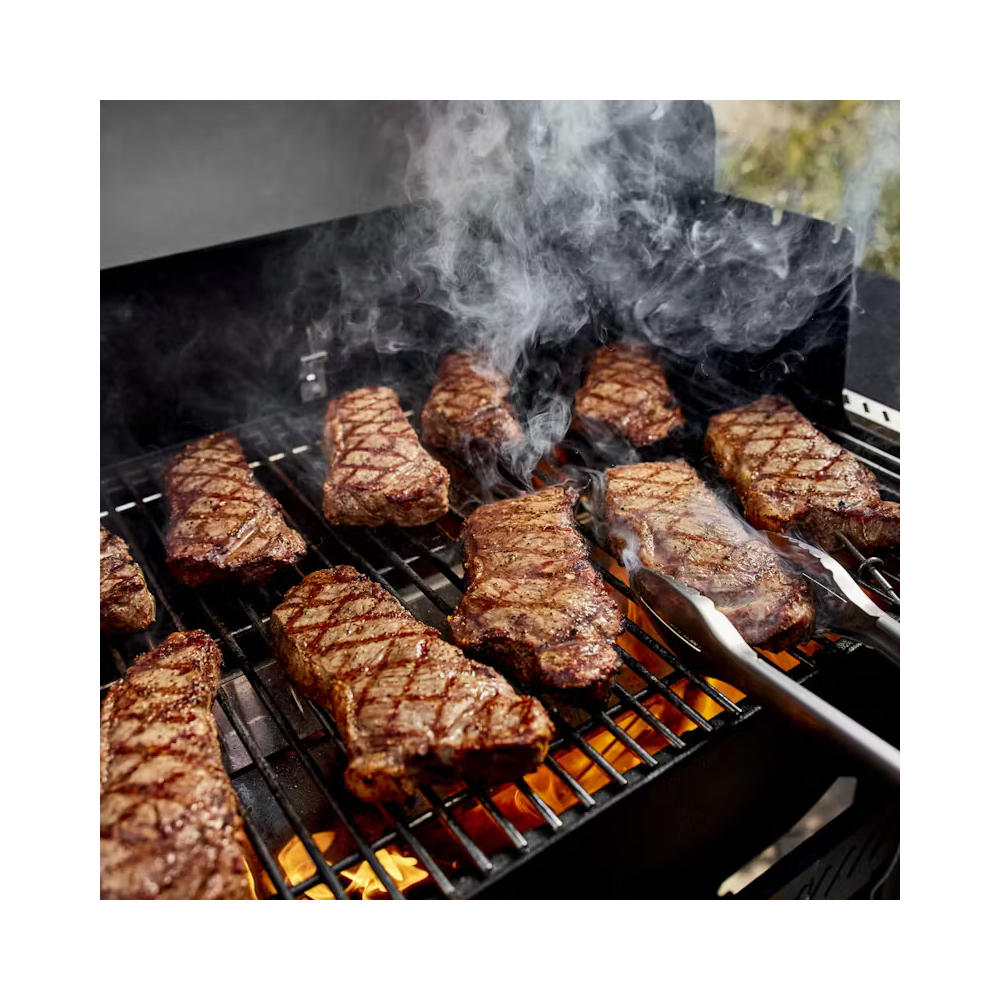 Weber SEARWOOD Black Steak