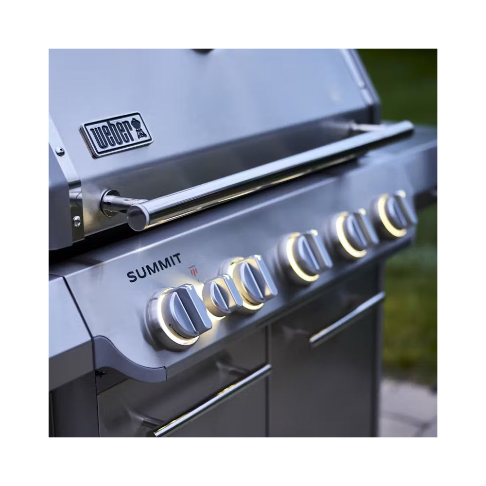 Weber Summit FS38 S Lifestyle beleuchtete Bedienelemente